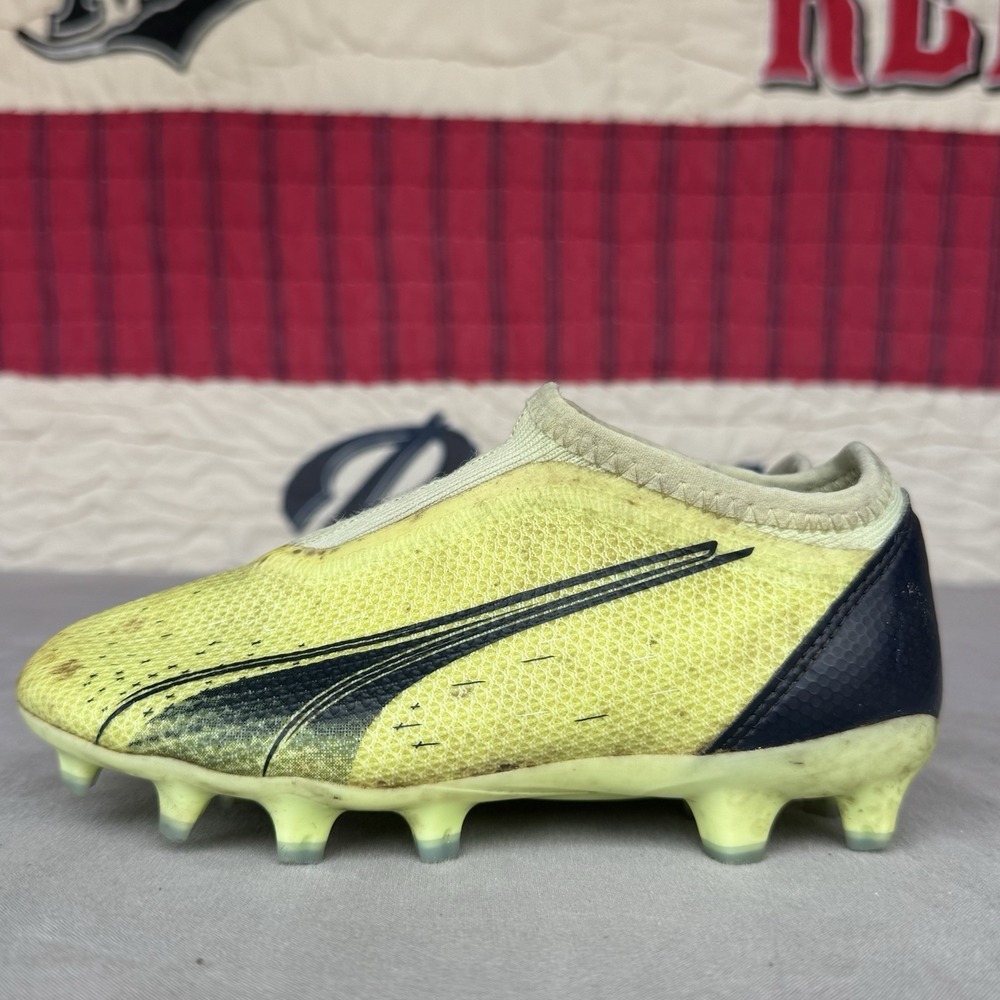 Size 12.5c - Puma Ultra Match Laceless FG/AG Fluorescent Grip‎ Cntrl 106919-01